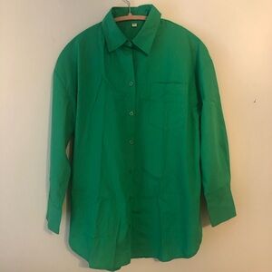 Shein 100% Cotton Vibrant Green Button-Up Shirt
Size-S
Condition -Excellent